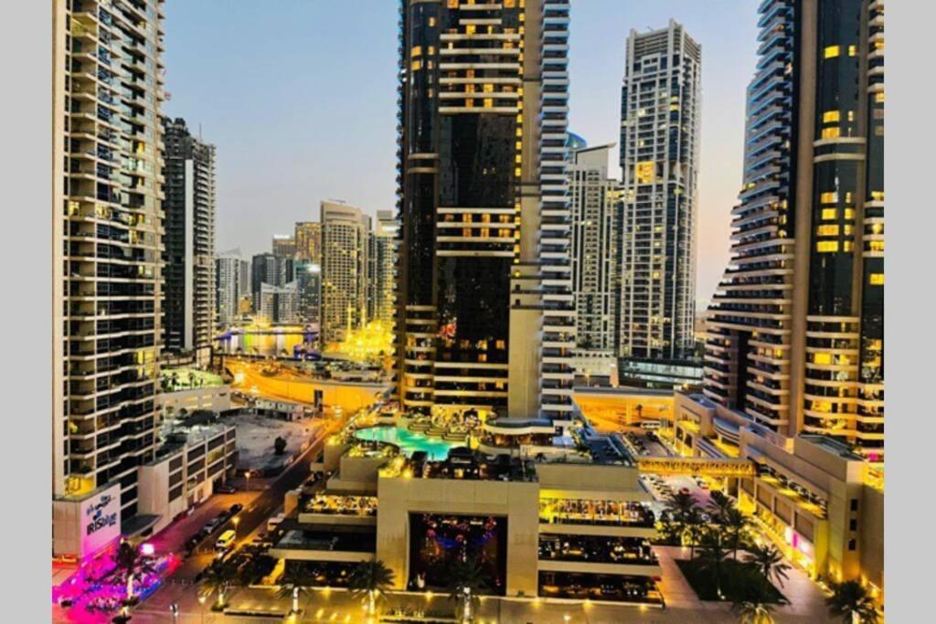 Cayan Tower Luxury Apartment With Sea View Dubai Exterior foto